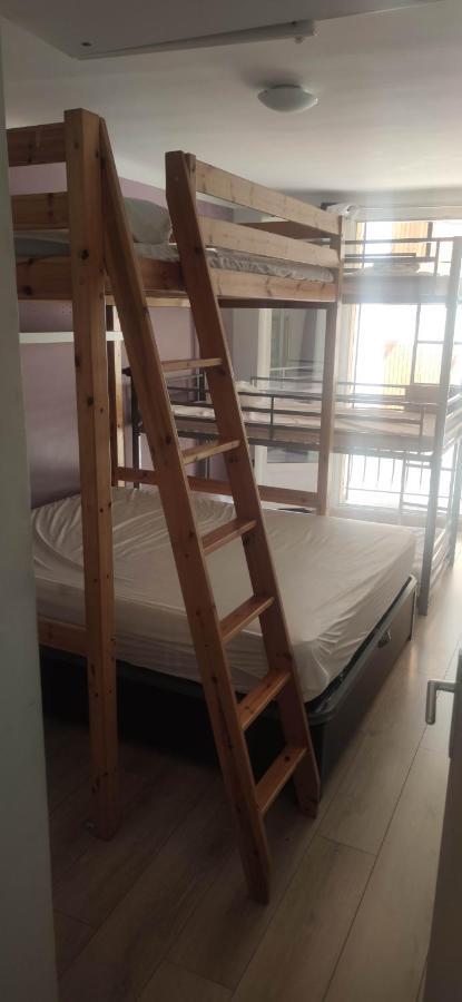 Logement Chambre Seul En Supplement Ou Dortoir Mixte Roquemaure  Εξωτερικό φωτογραφία